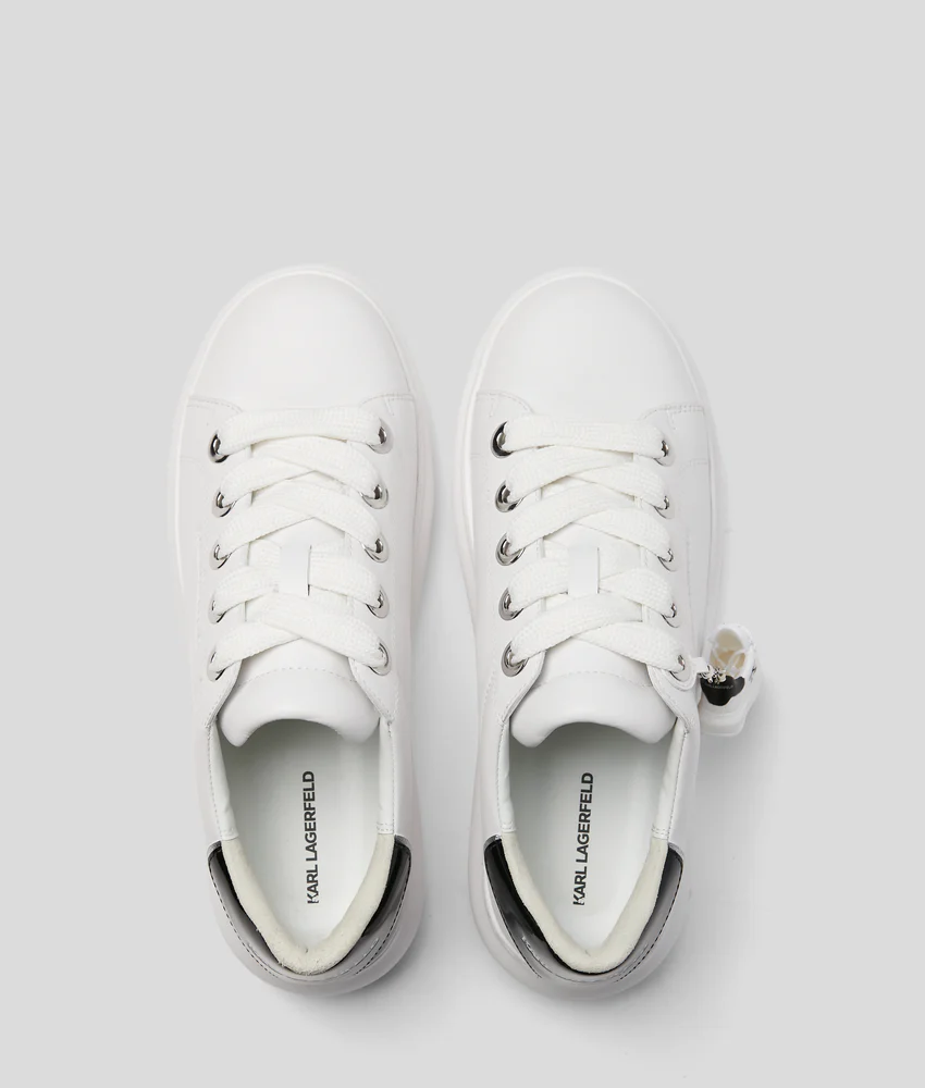 KAPRI KEYCHAIN SNEAKERS