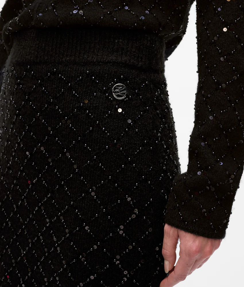 Sequin knit skirt