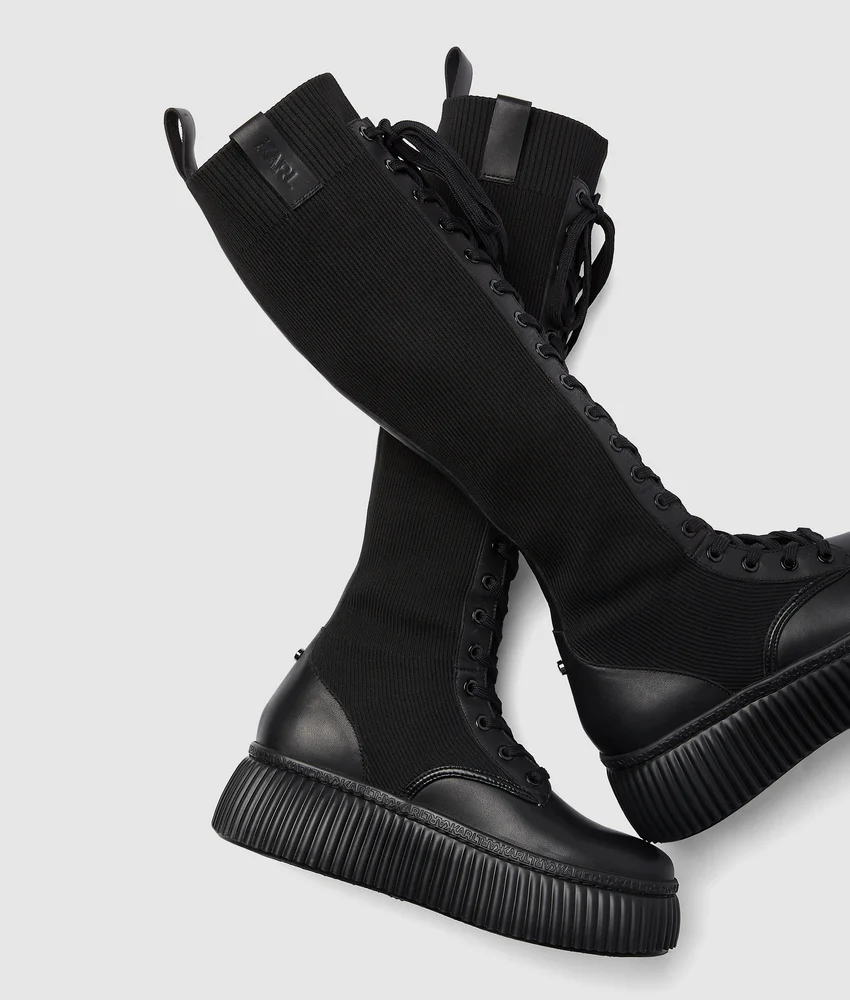 Kreeper tall knitted boots