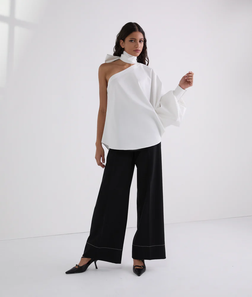 ONE-SLEEVE BOW-DETAIL SHIRT