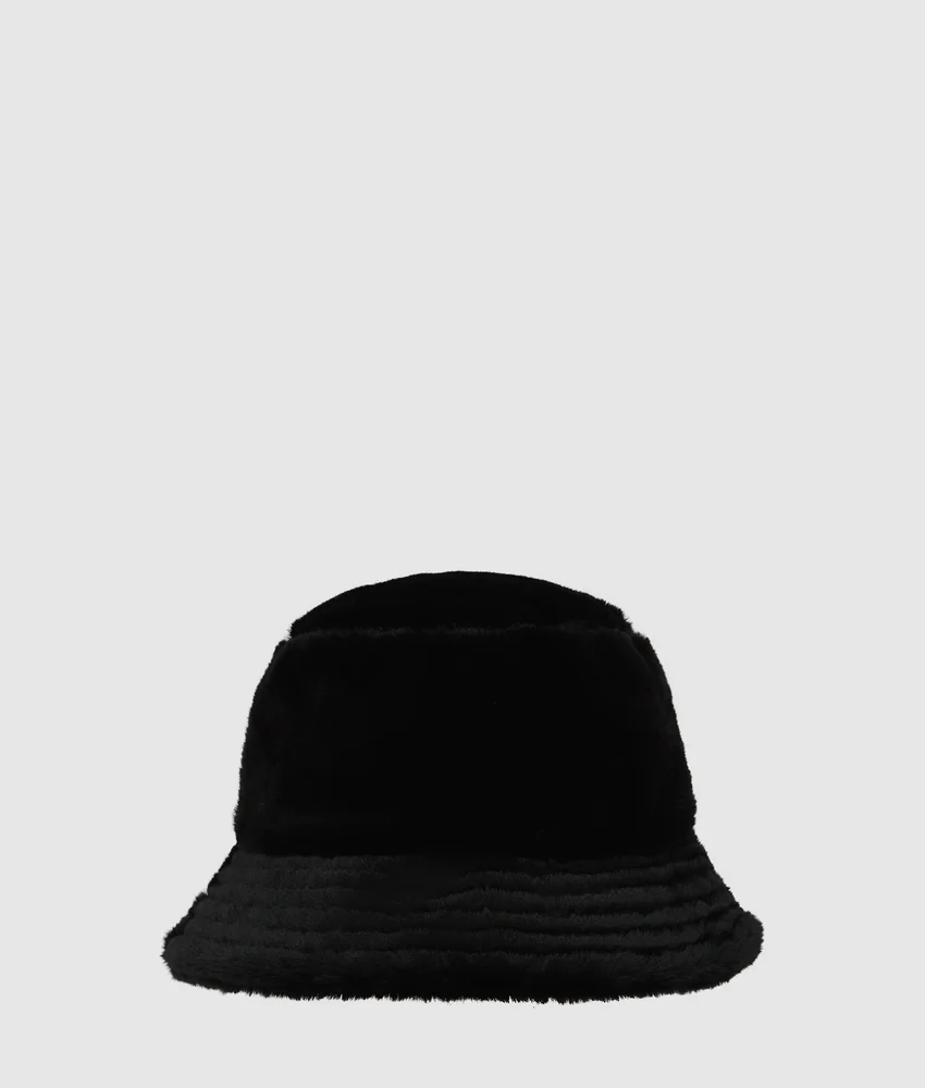 Faux fur bucket hat