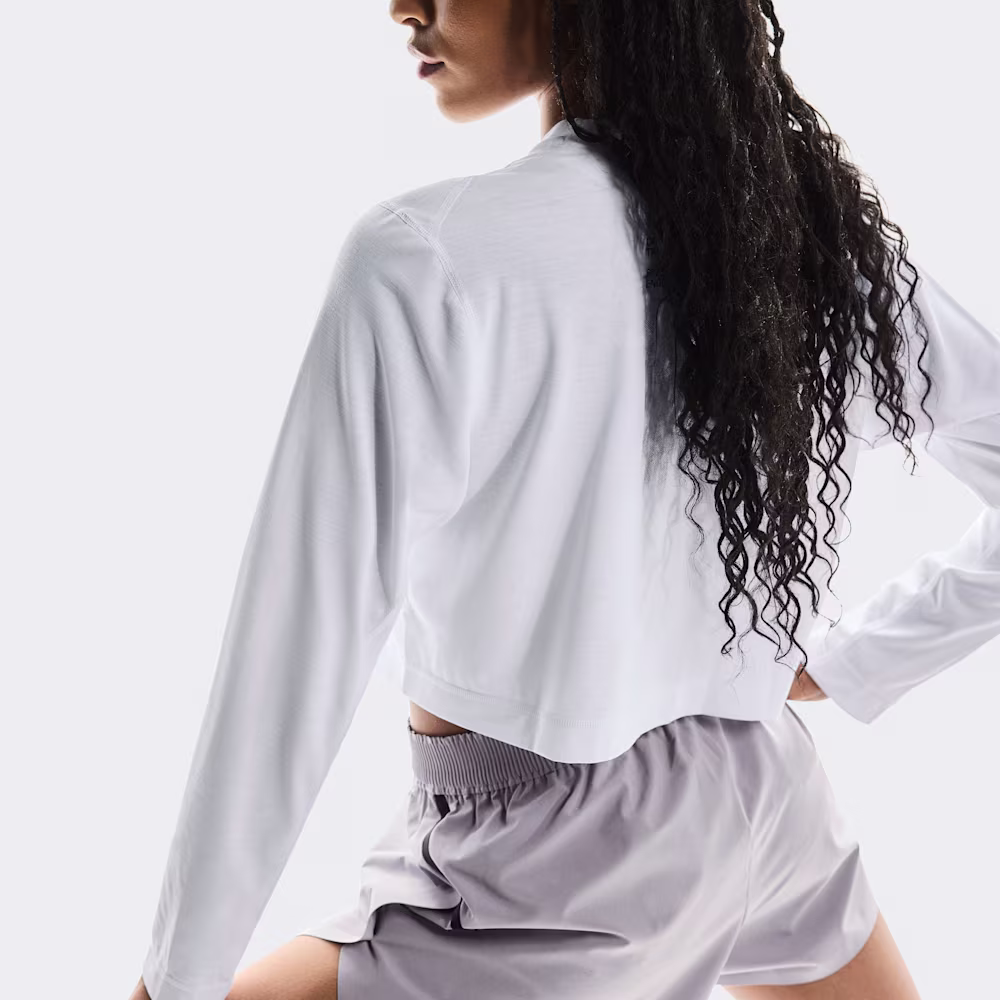 Women's Train Long-T Crop Graphic