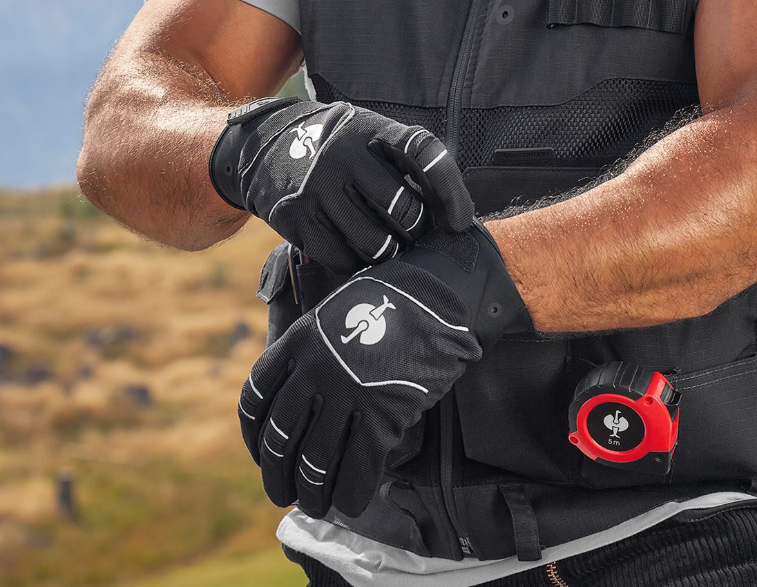 Gloves e.s.ambition