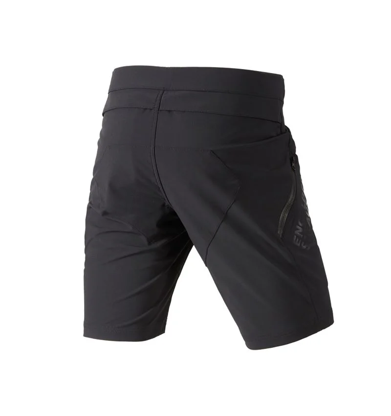 Functional short e.s.trail