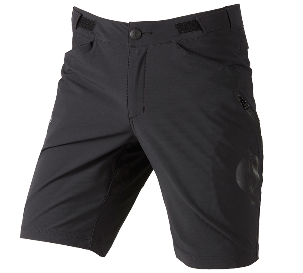 Functional short e.s.trail