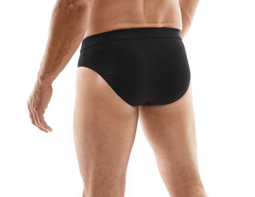 Briefs Active