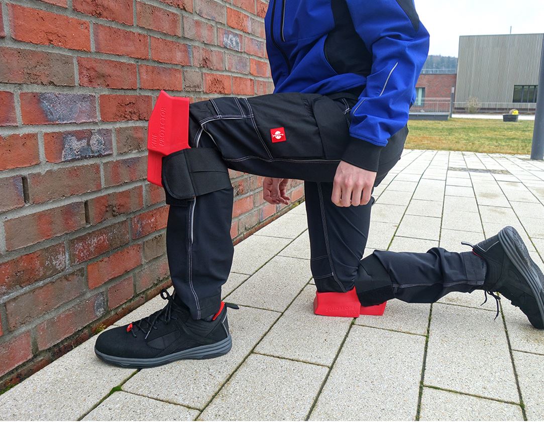 Knee Protectors