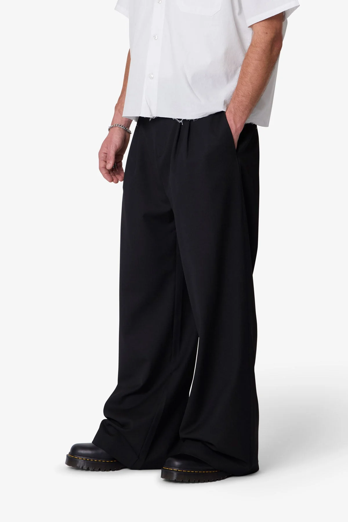 Easy Pleated Trouser Pants - Black