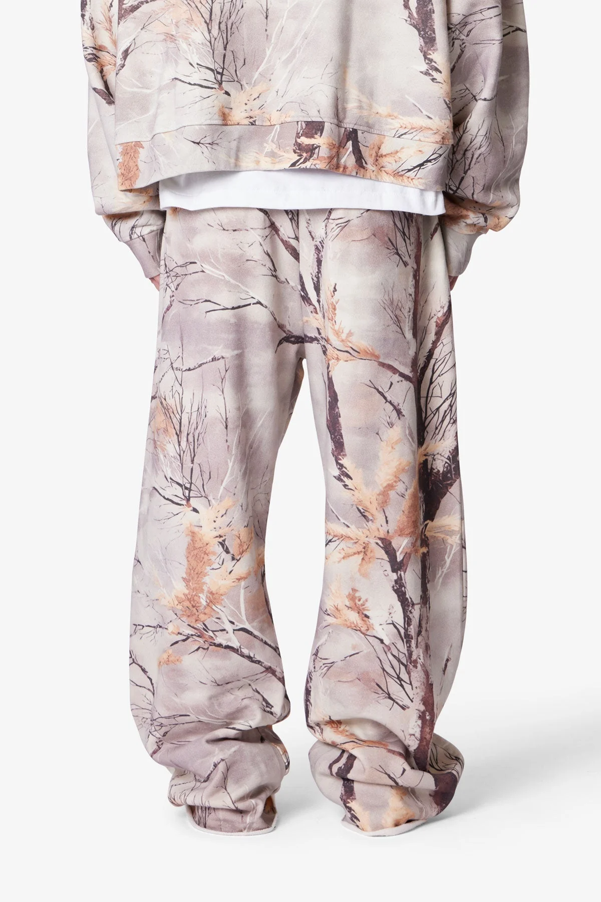 Ultra Baggy Fleece Sweatpants - Snow Camo