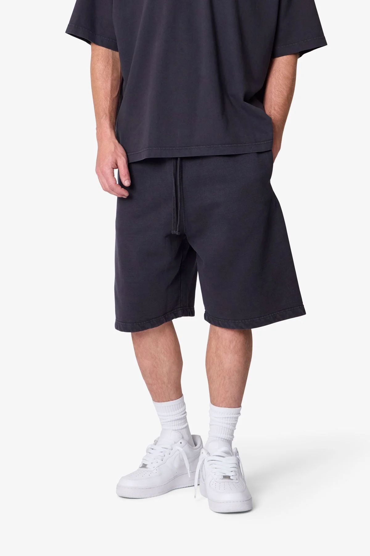 Heavy Basic Sweatshorts - Washed Black