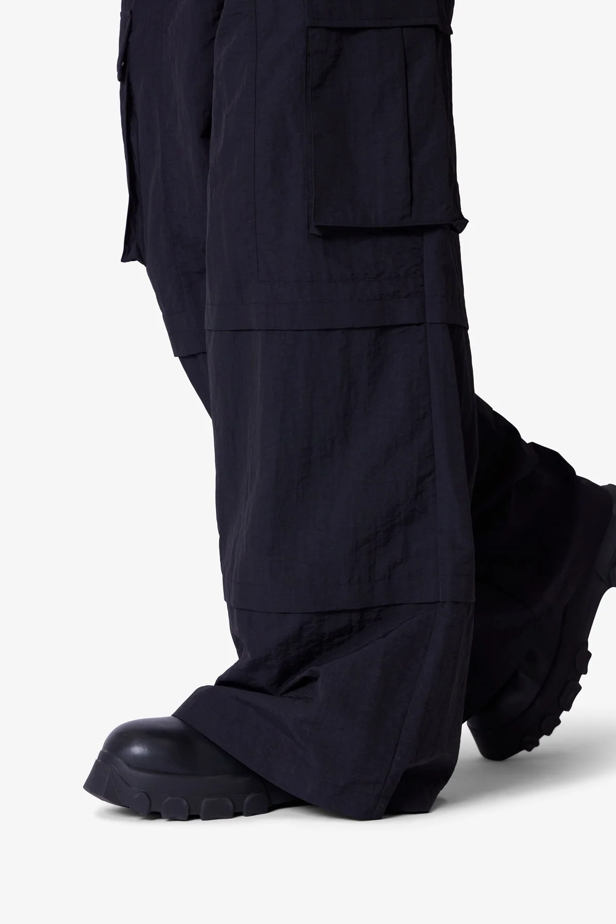 Nylon Rave Cargo Pants - Black