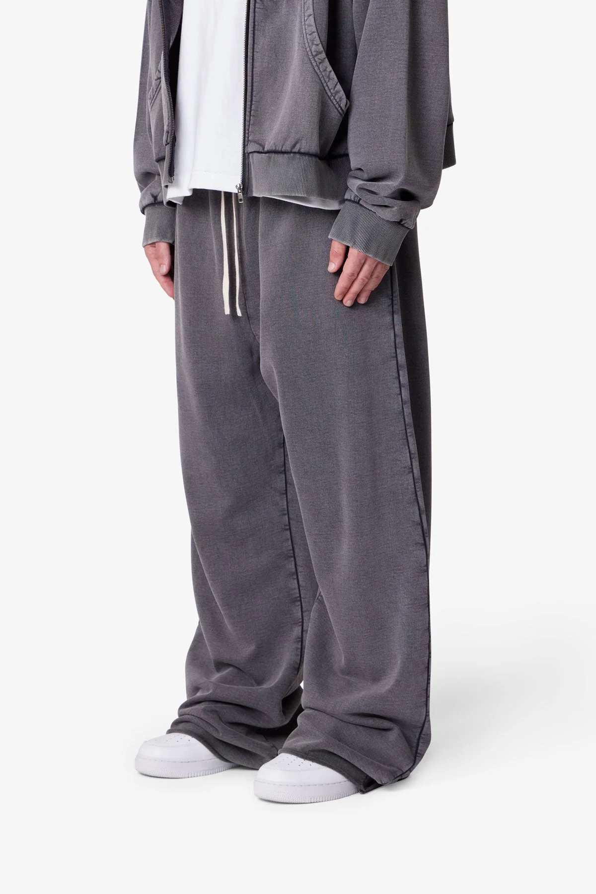 Ultra Baggy Fleece Sweatpants - Vintage Black