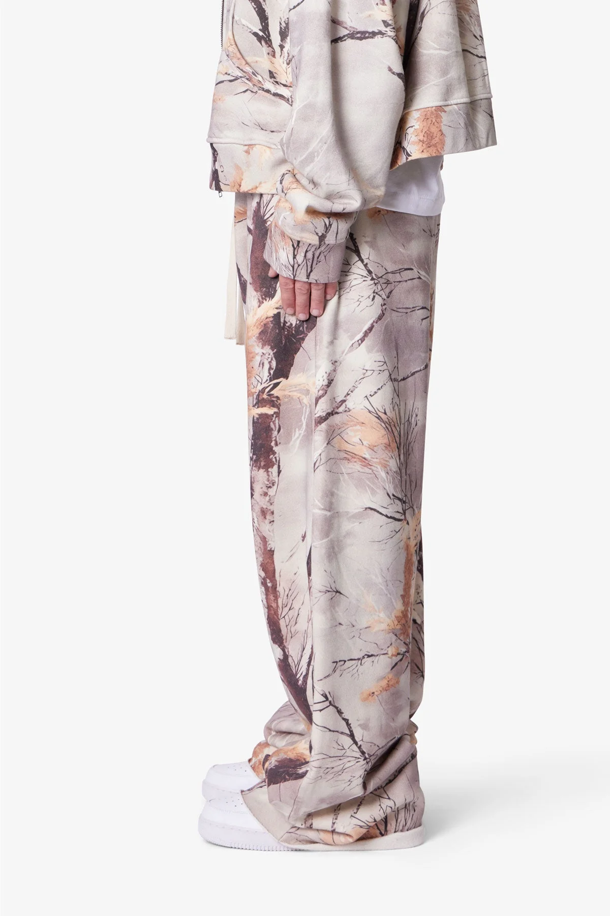 Ultra Baggy Fleece Sweatpants - Snow Camo