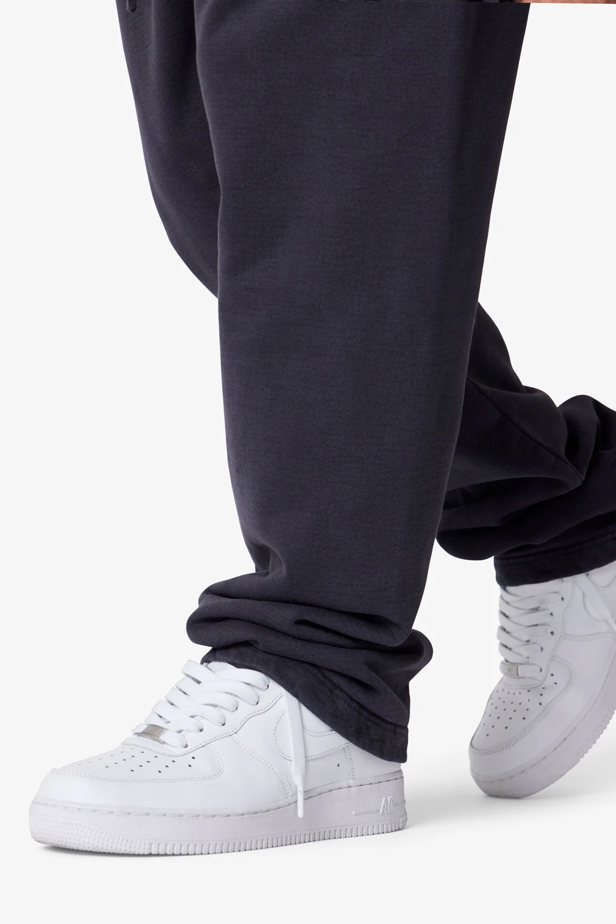 Heavy Basic Relaxed Sweatpants - Washed Black