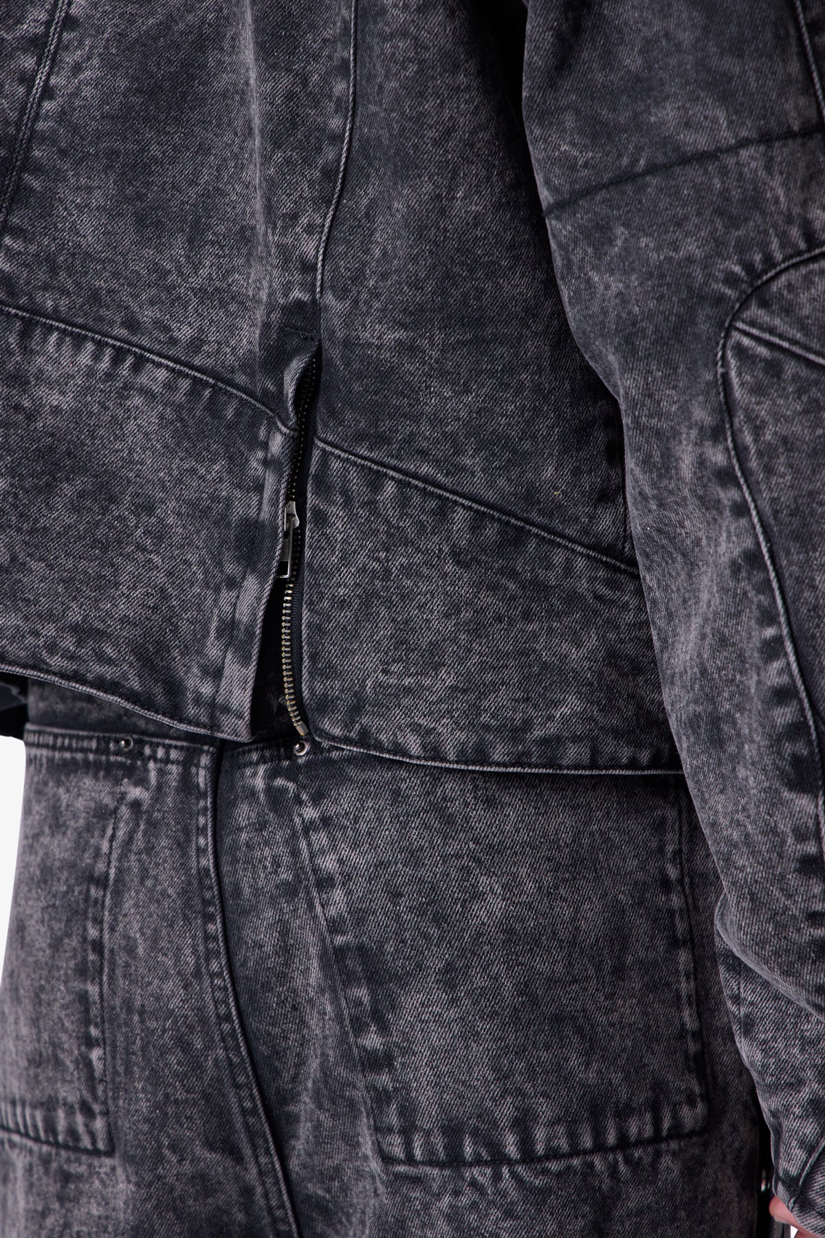 Moto Denim Jacket - Vintage Black