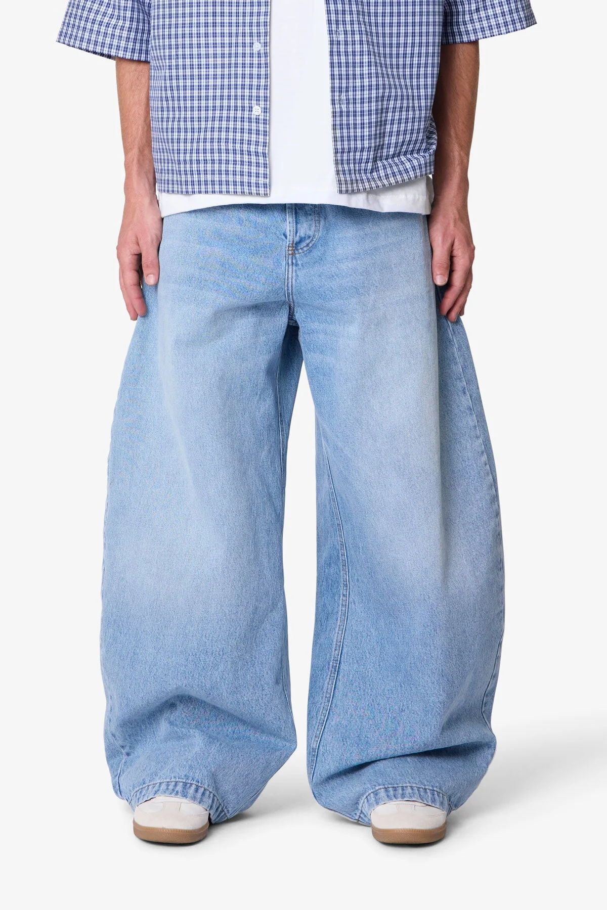 Barrel Denim - Light Blue