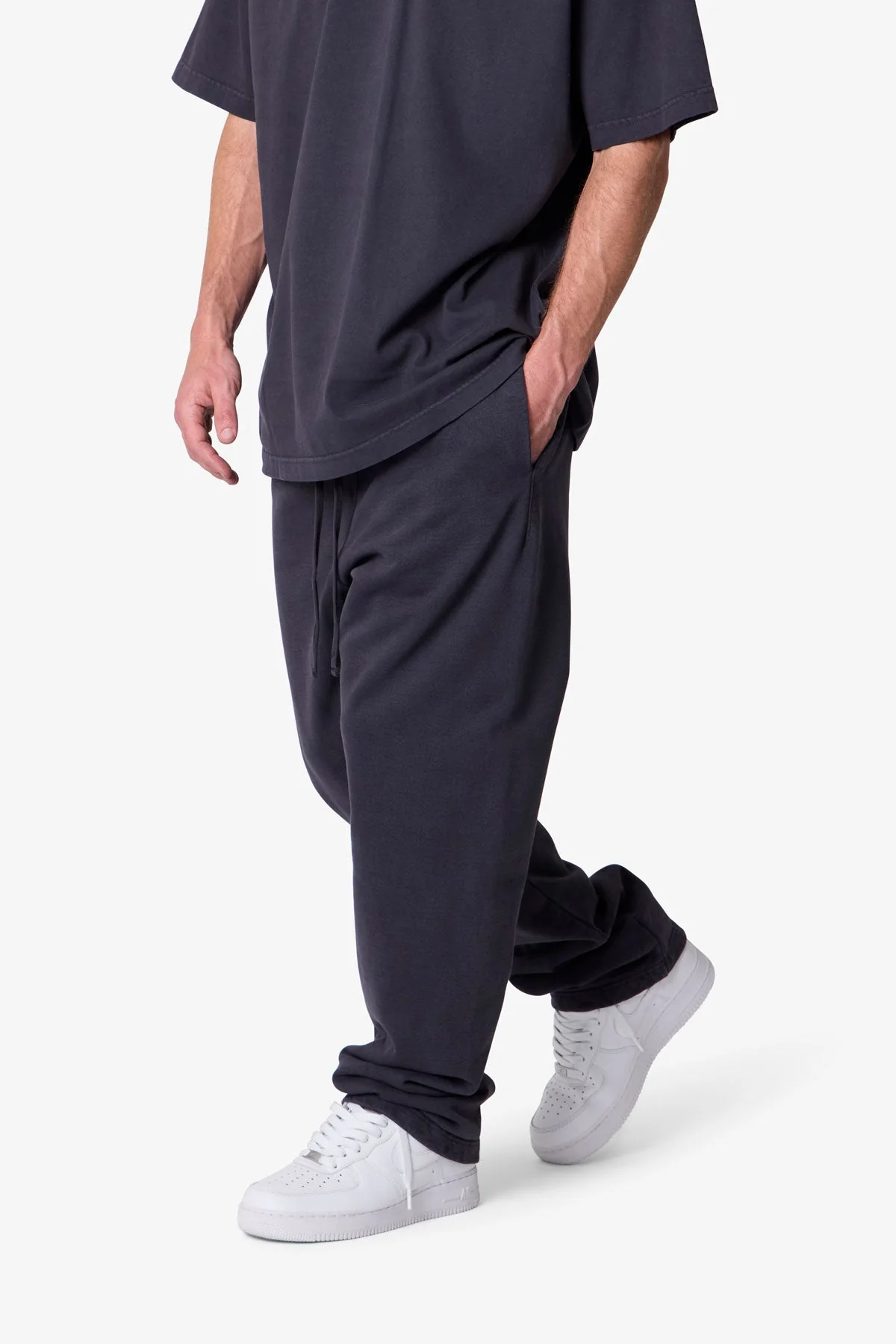 Heavy Basic Relaxed Sweatpants - Washed Black