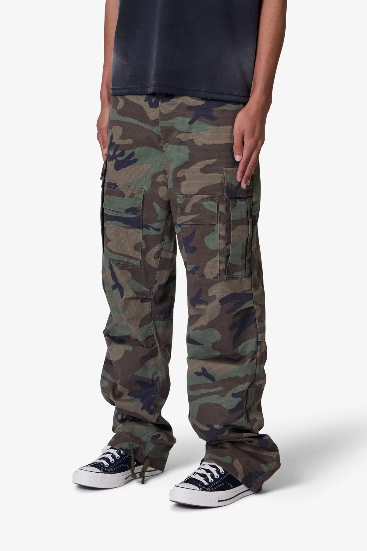 Ultra Baggy Cargo Pants - Camo
