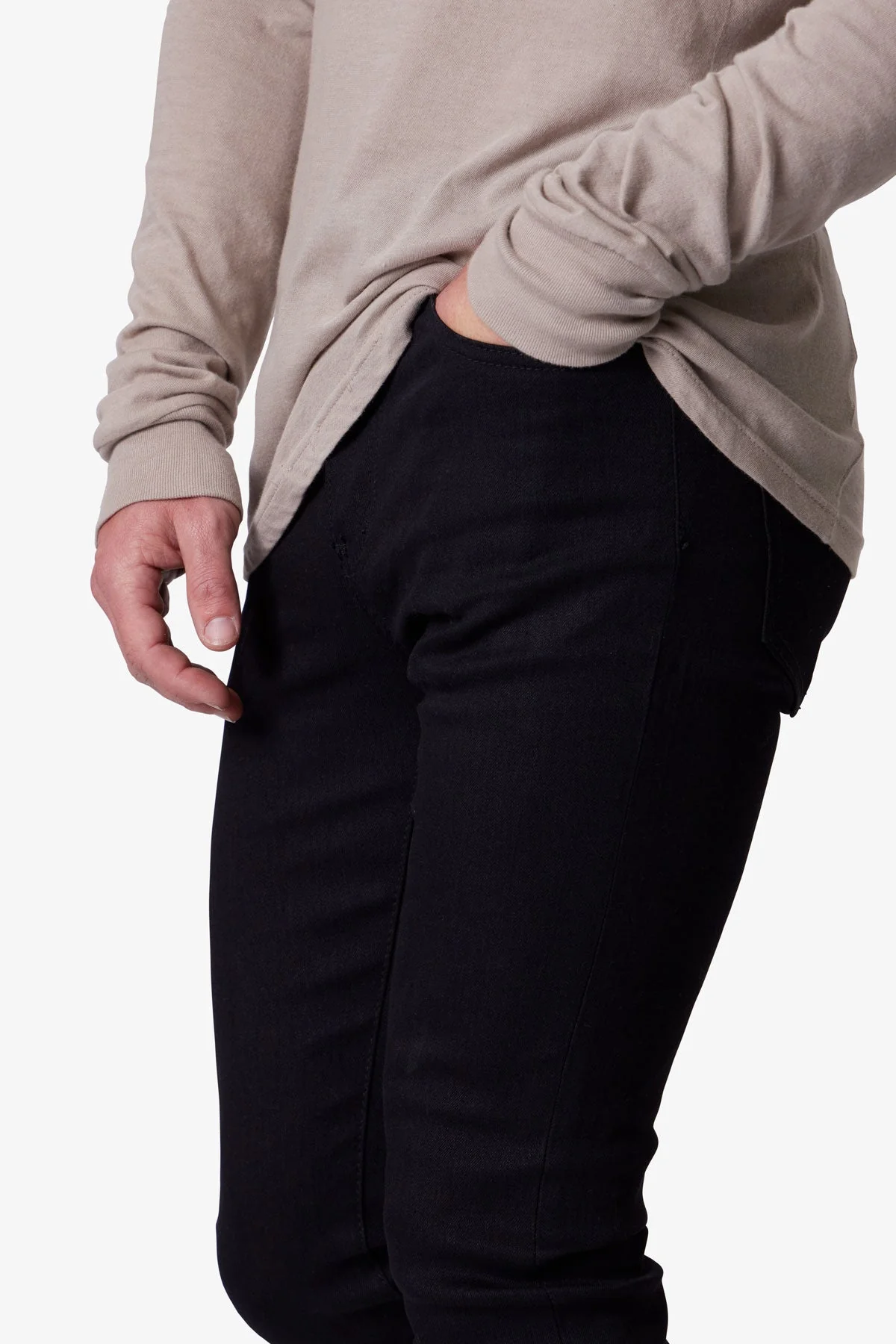 X43 Skinny Denim - Matte Black