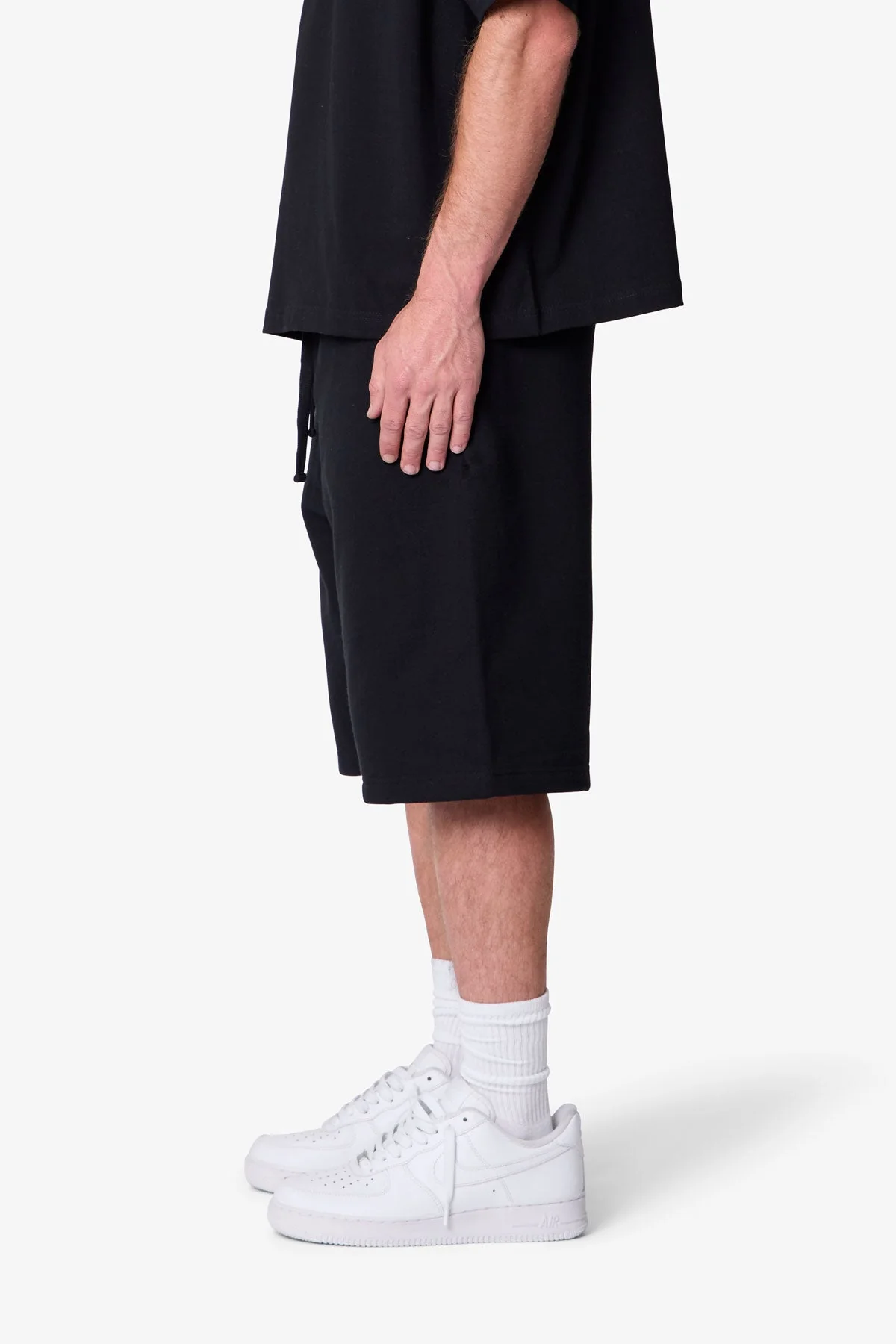 Heavy Basic Sweatshorts - Black