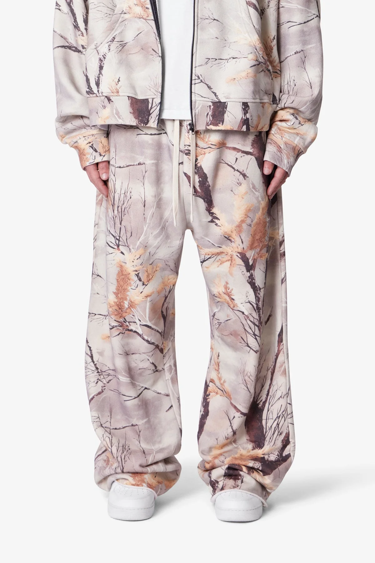 Ultra Baggy Fleece Sweatpants - Snow Camo