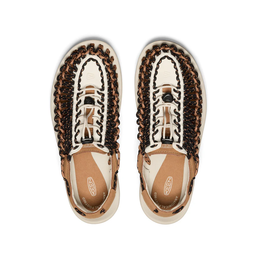 Men's UNEEK Sneaker  |  Black/Chipmunk