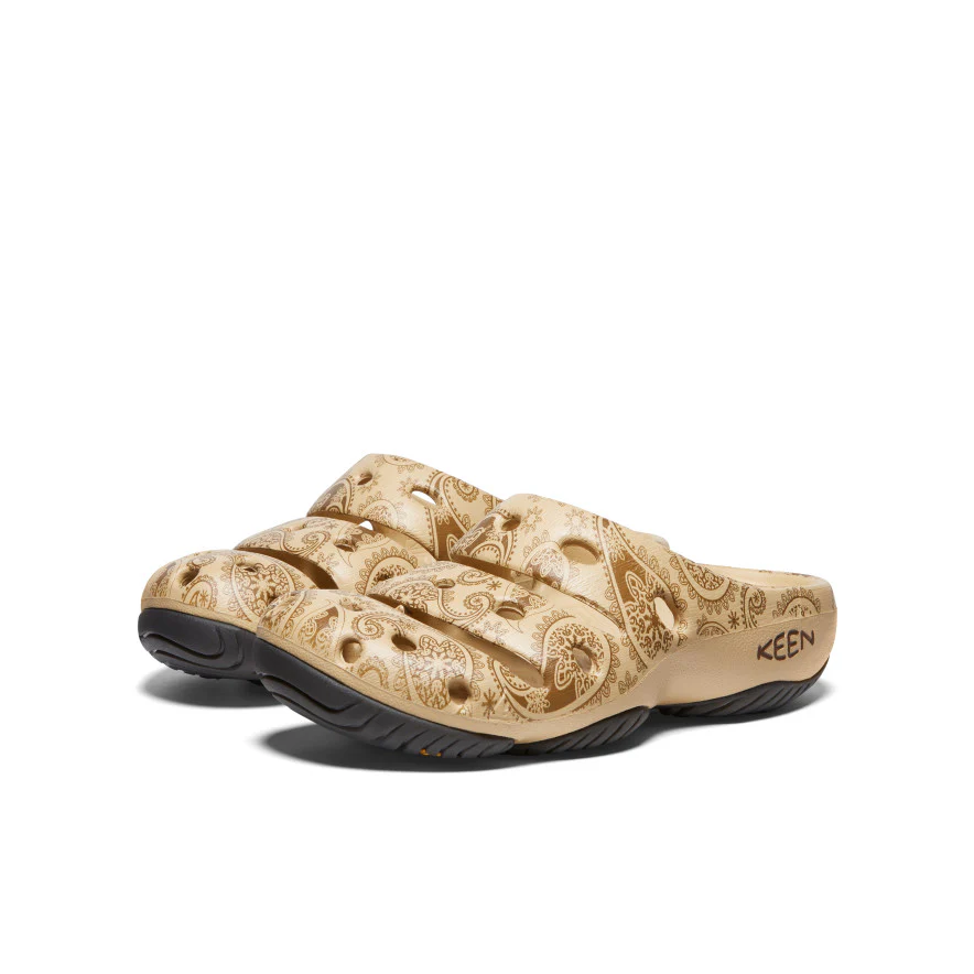 Women's Yogui Arts Clog x THC  |  Caffe Latte Paisley