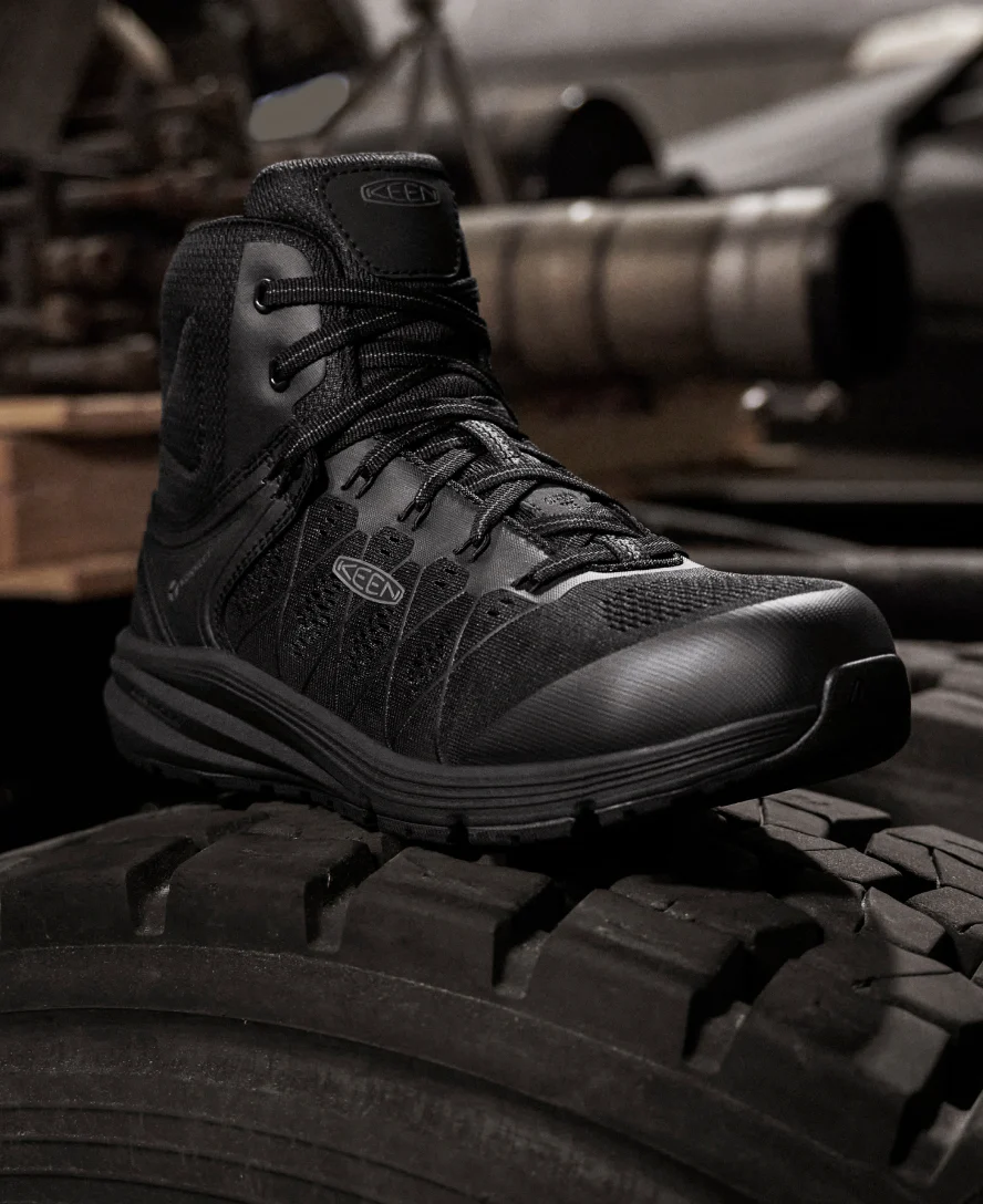 Women's Vista Energy Mid INT MET (Carbon Toe)  |  Black/Raven