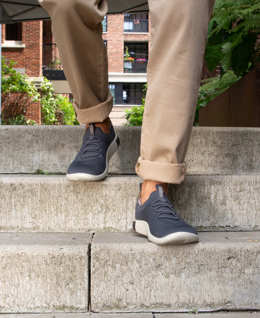 Men's KNX Knit Sneaker  |  Black/Magnet