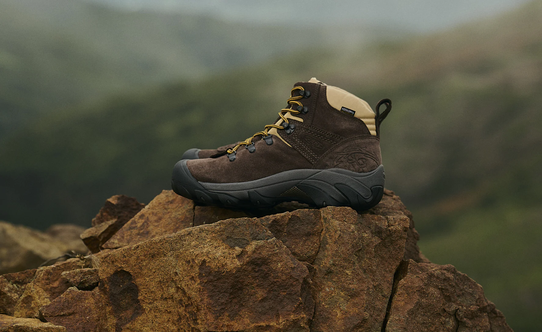 Women's Pyrenees Waterproof Hiking Boot x Mountain Research  |  Mountain Research Brown