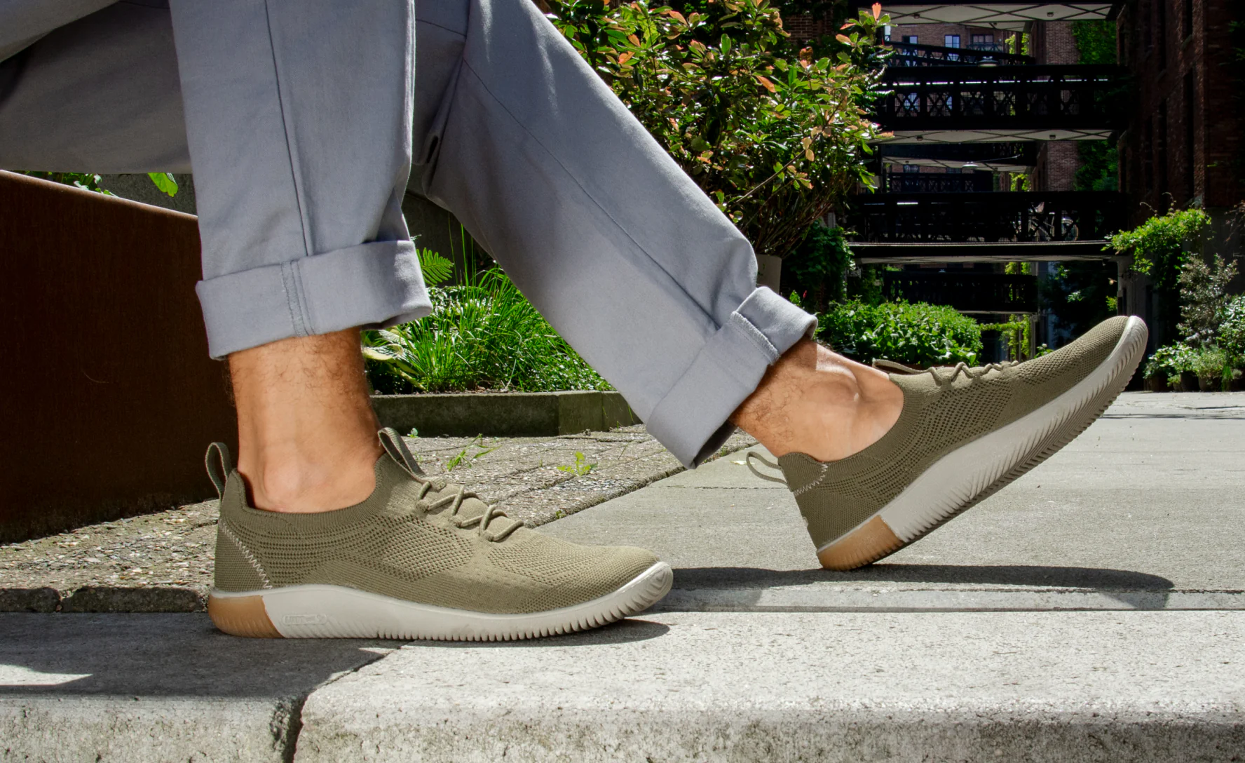 Men's KNX Knit Sneaker  |  Martini Olive/Plaza Taupe
