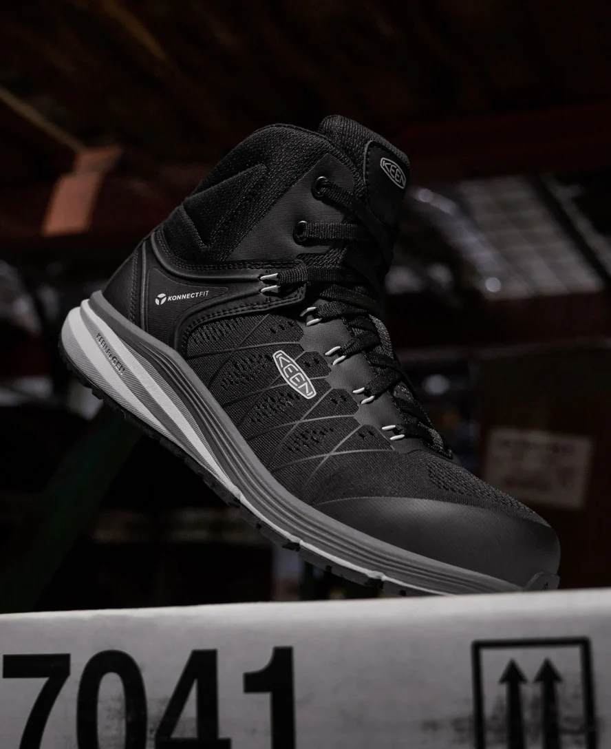 Women's Vista Energy Mid (Carbon Toe)  |  Vapor/Black