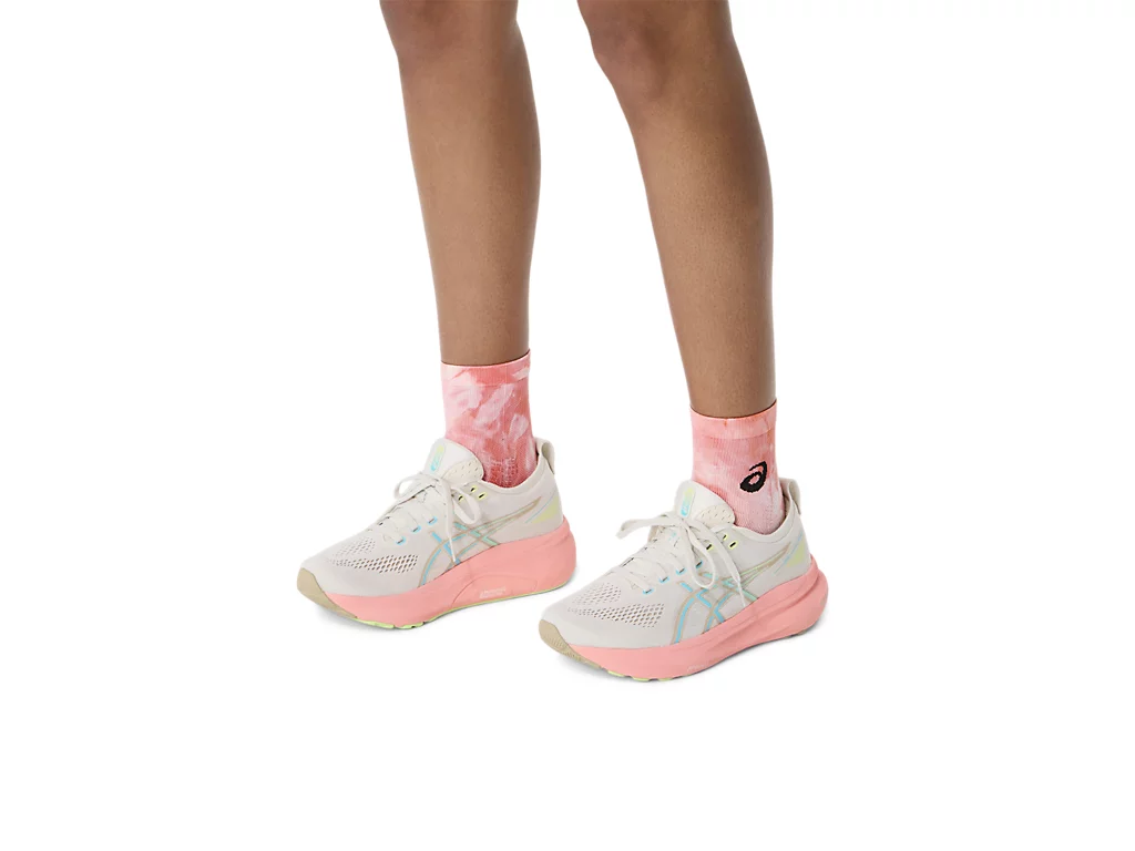 PERFORMANCE RUN QUARTER SOCK