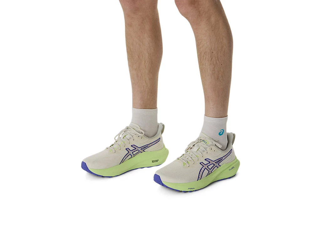 PERFORMANCE RUN SOCK QUARTER