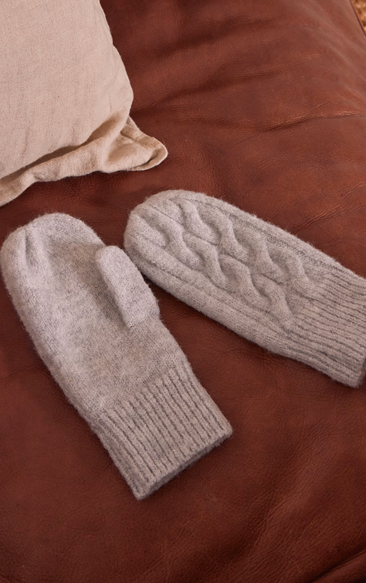 Grey Cable Knit Mittens