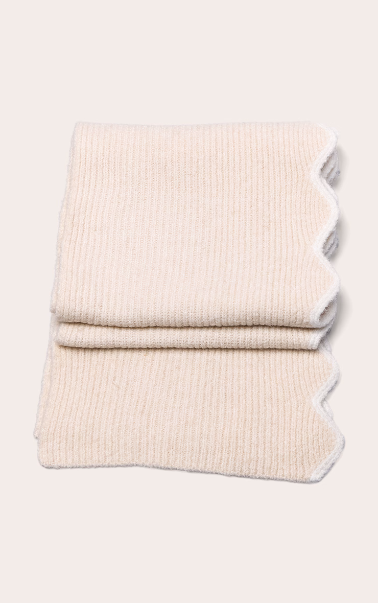 Oatmeal With Cream Scalloped Trim Scarf