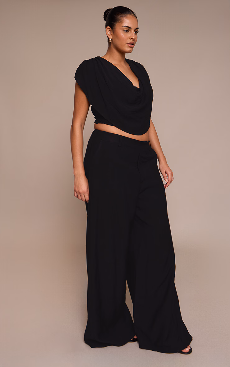 Plus Black Woven High Waisted Wide Leg Pants