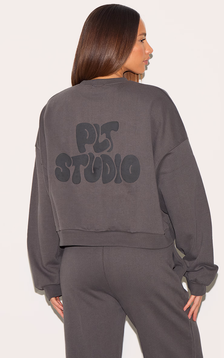 PRETTYLITTLETHING Tall Charcoal Premium Studio Print Boxy Sweatshirt