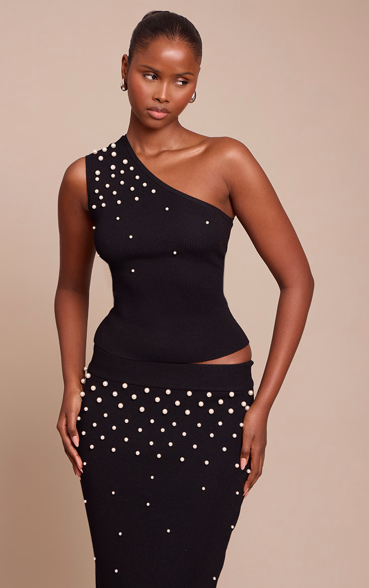 Pearl Trim Detail Asymmetric Knitted Top