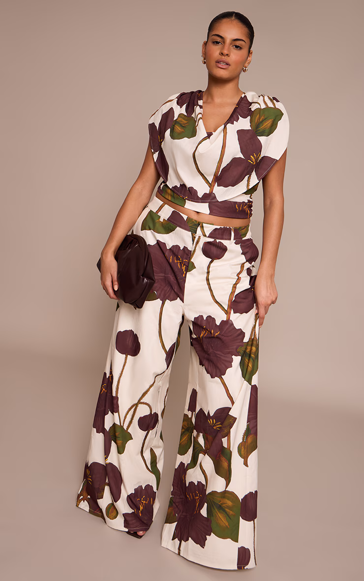 Plus Floral Printed Woven High Waisted Wide Leg Pants