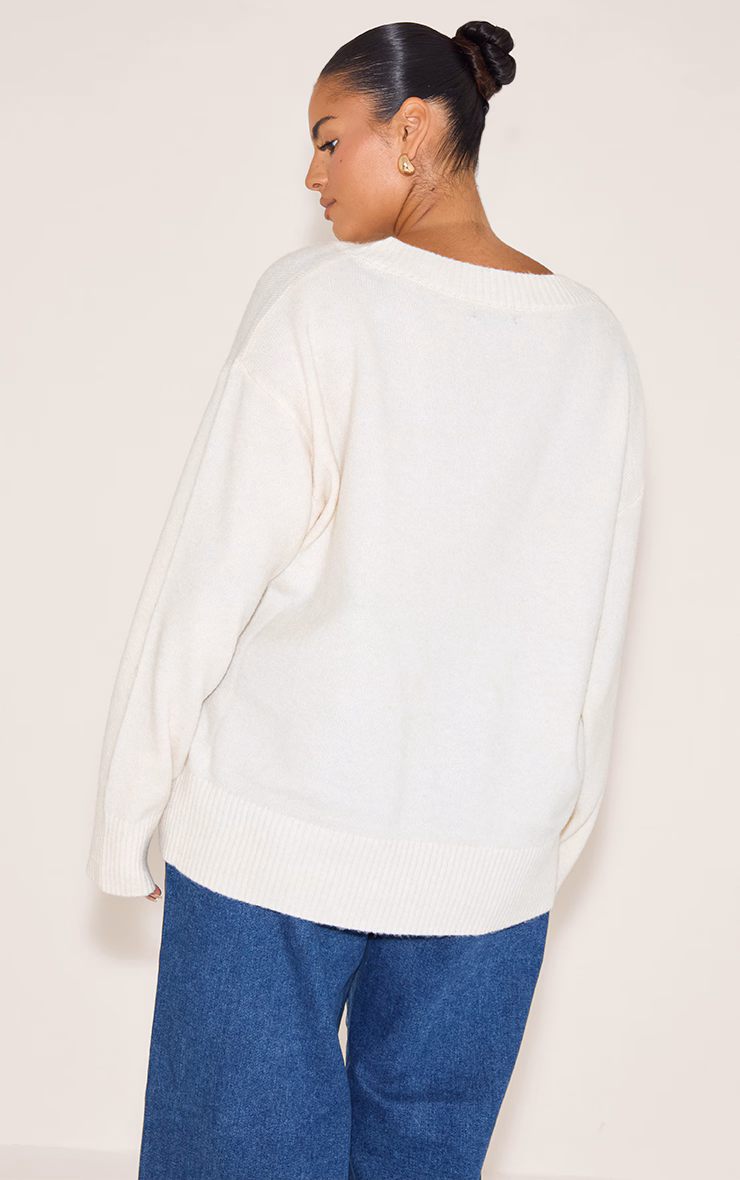 Plus Cream Knit V-neck Sweater