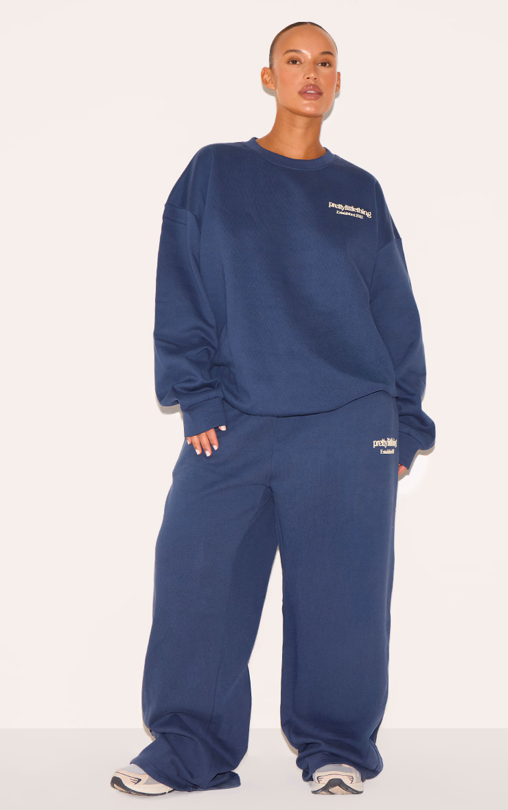 PRETTYLITTLETHING Plus Navy Printed Premium Straight Leg Sweatpants
