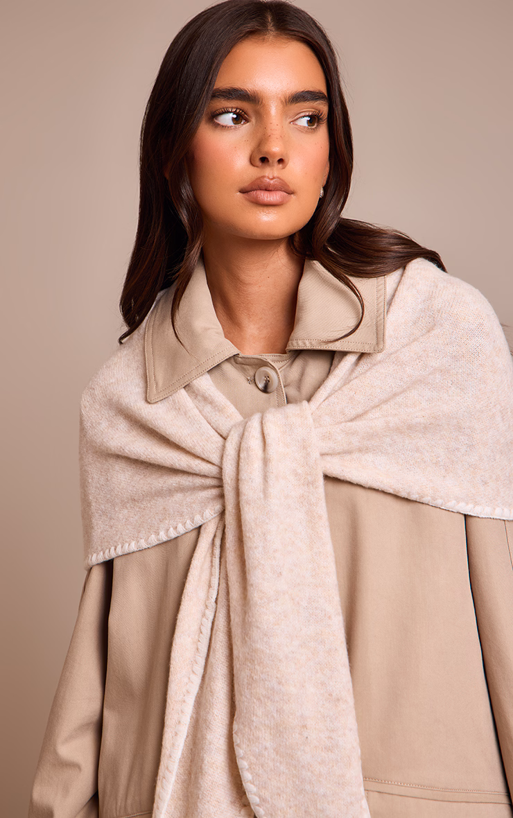 Oatmeal Knit Contrast Tassel Shawl