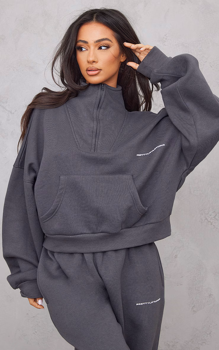 PRETTYLITTLETHING Petite Charcoal Oversized Half Zip Sweat