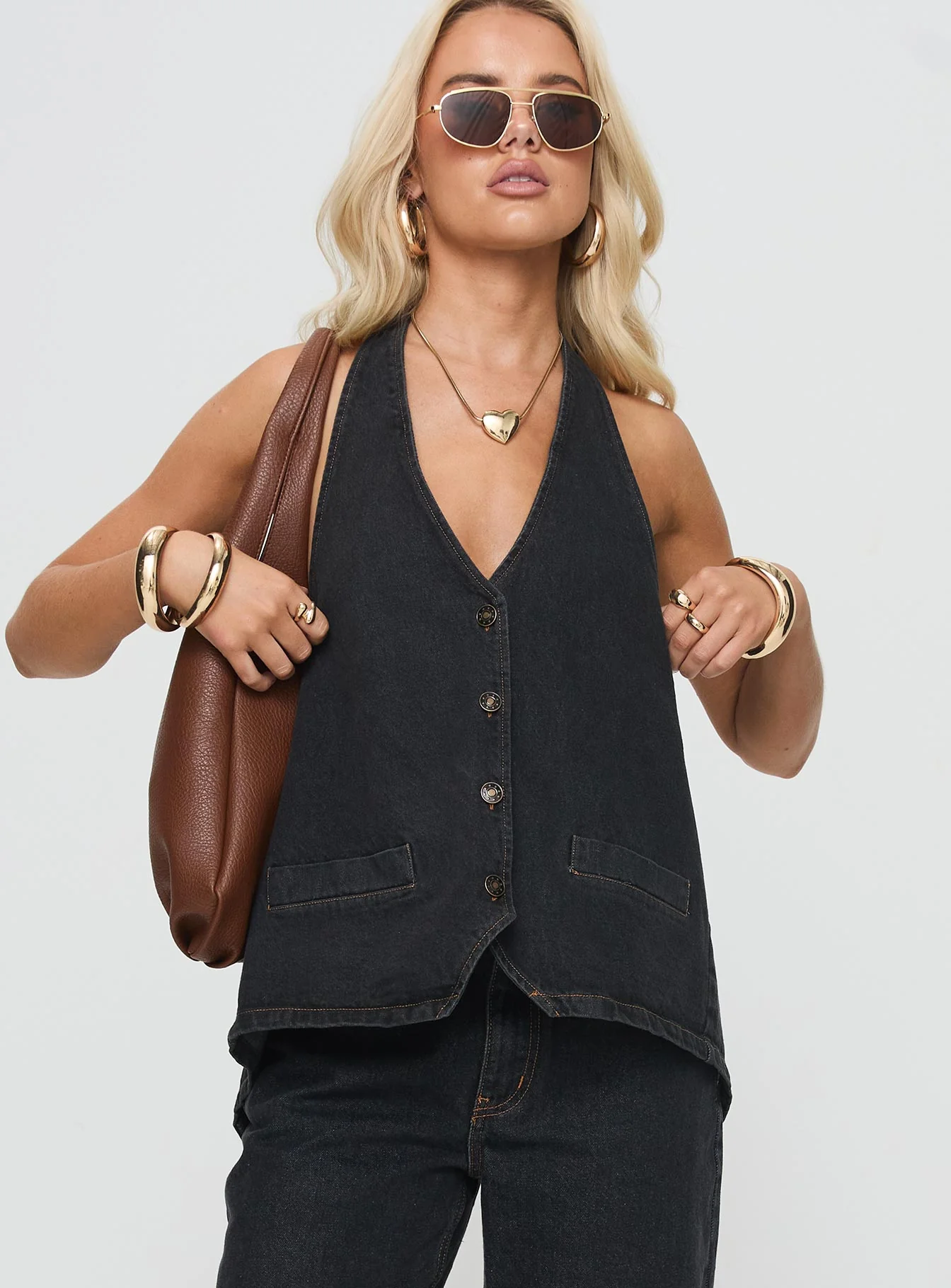 Hills Halter Washed Black