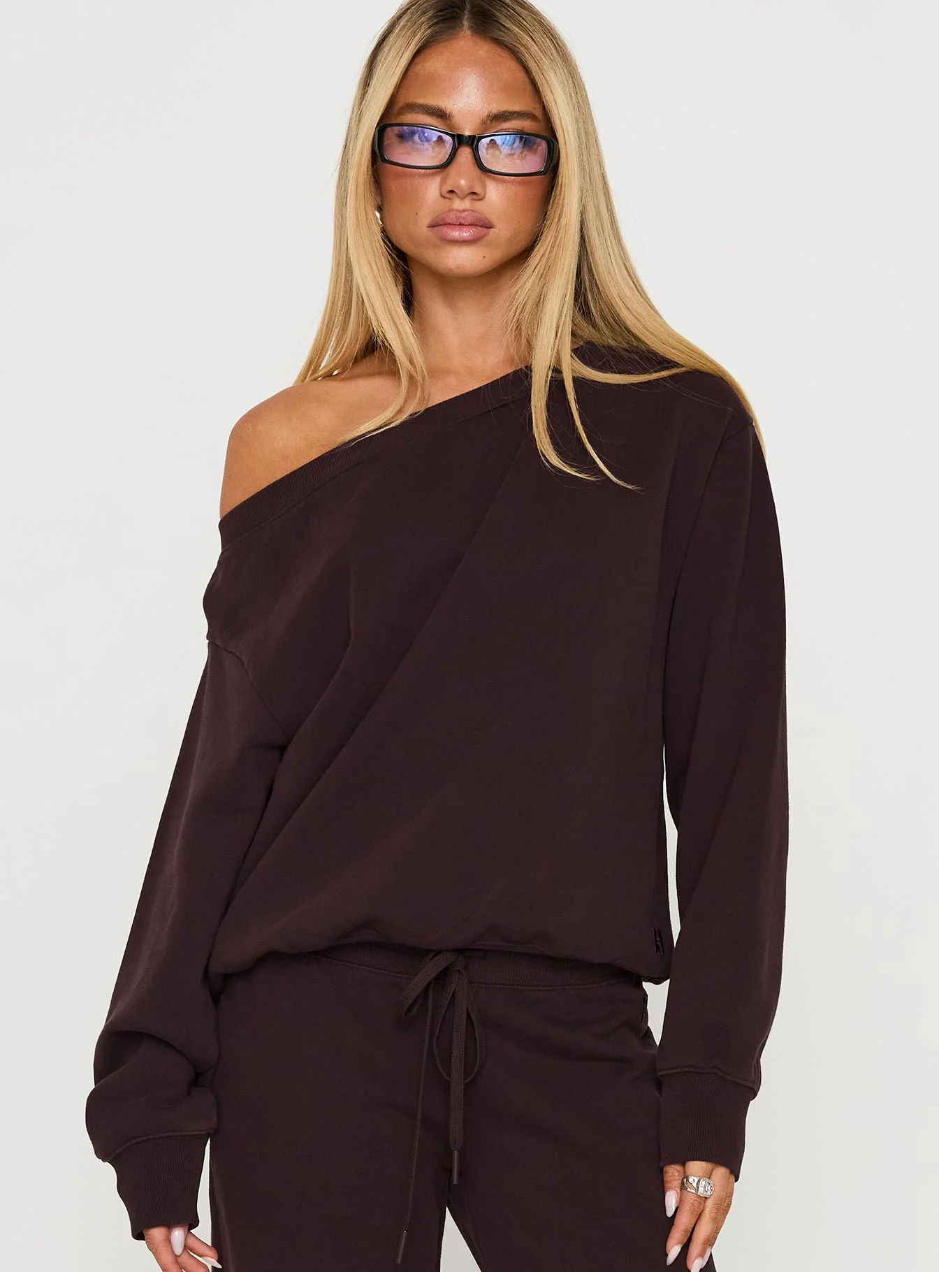 Wellness Off The Shoulder Jumper Brown