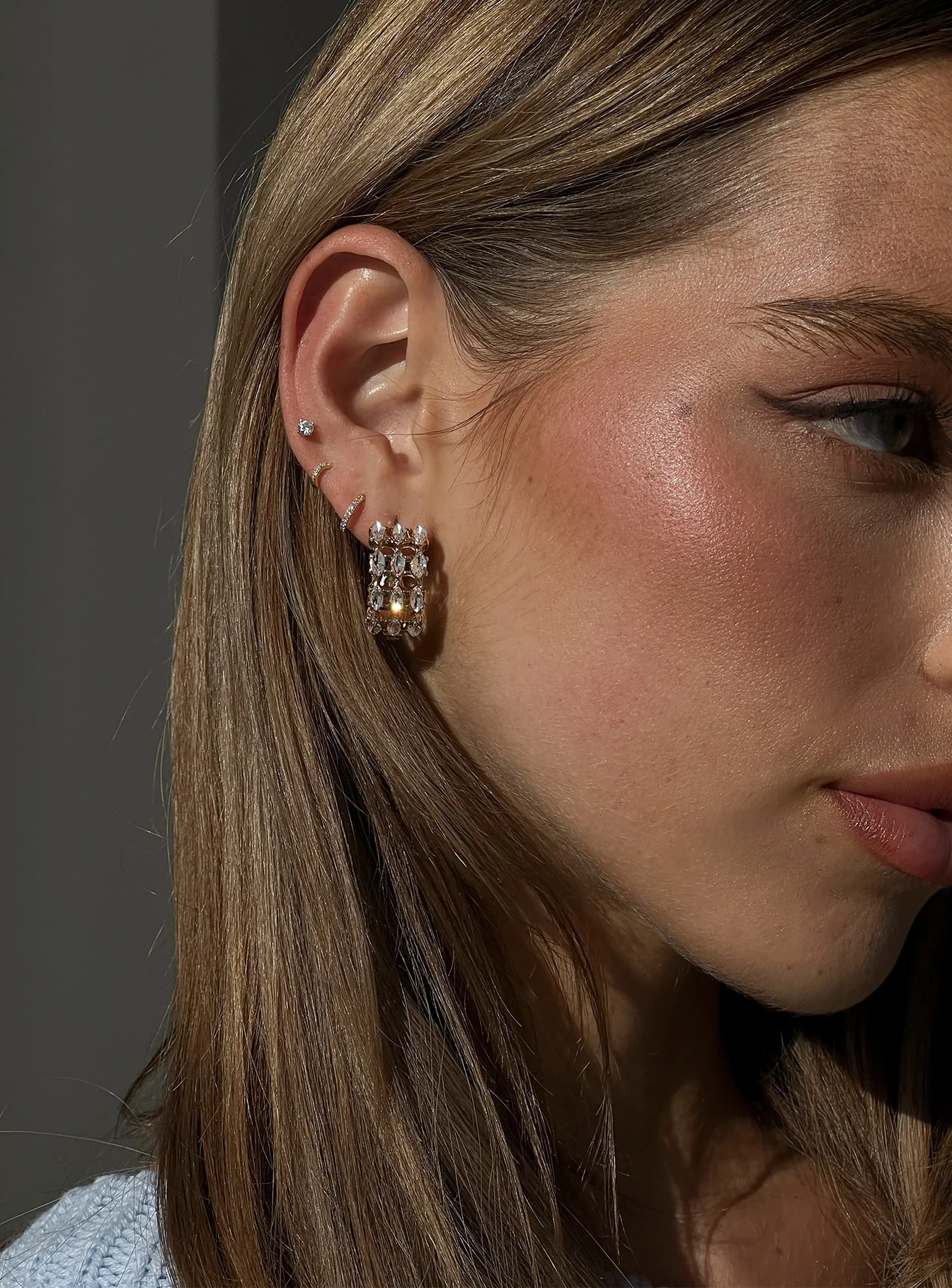 Ashlen Hoop Earrings Gold