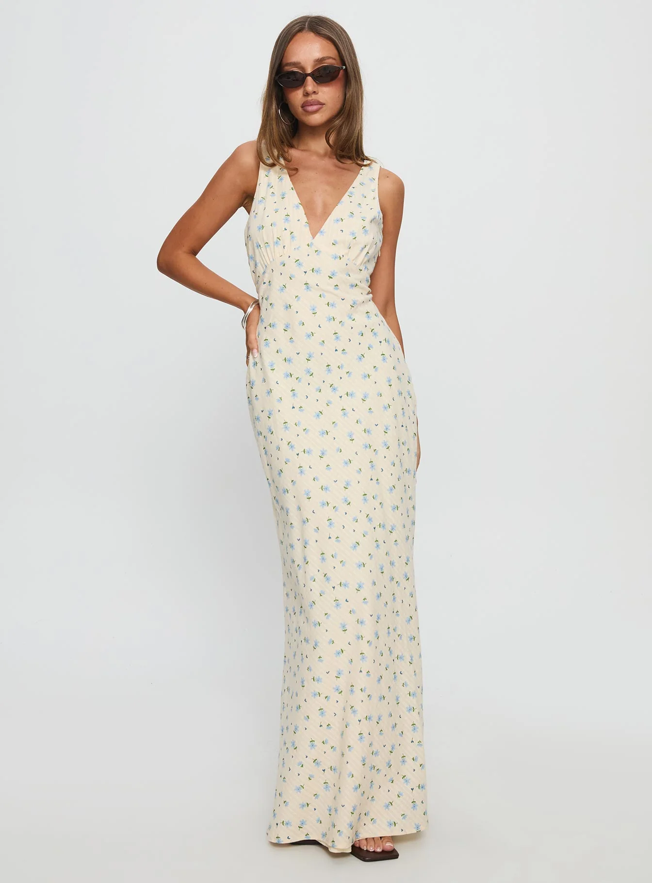 Manolia Textured Maxi Dress Cream Floral