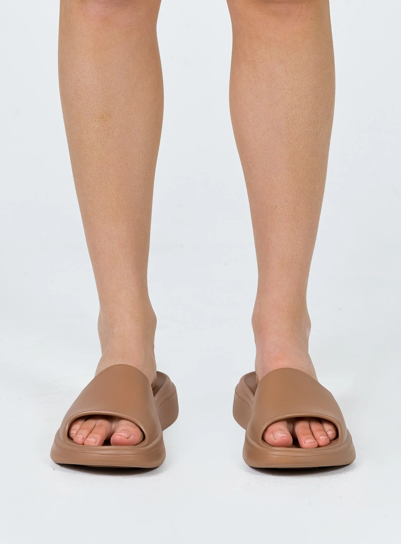 Havana Slides Choc Latte