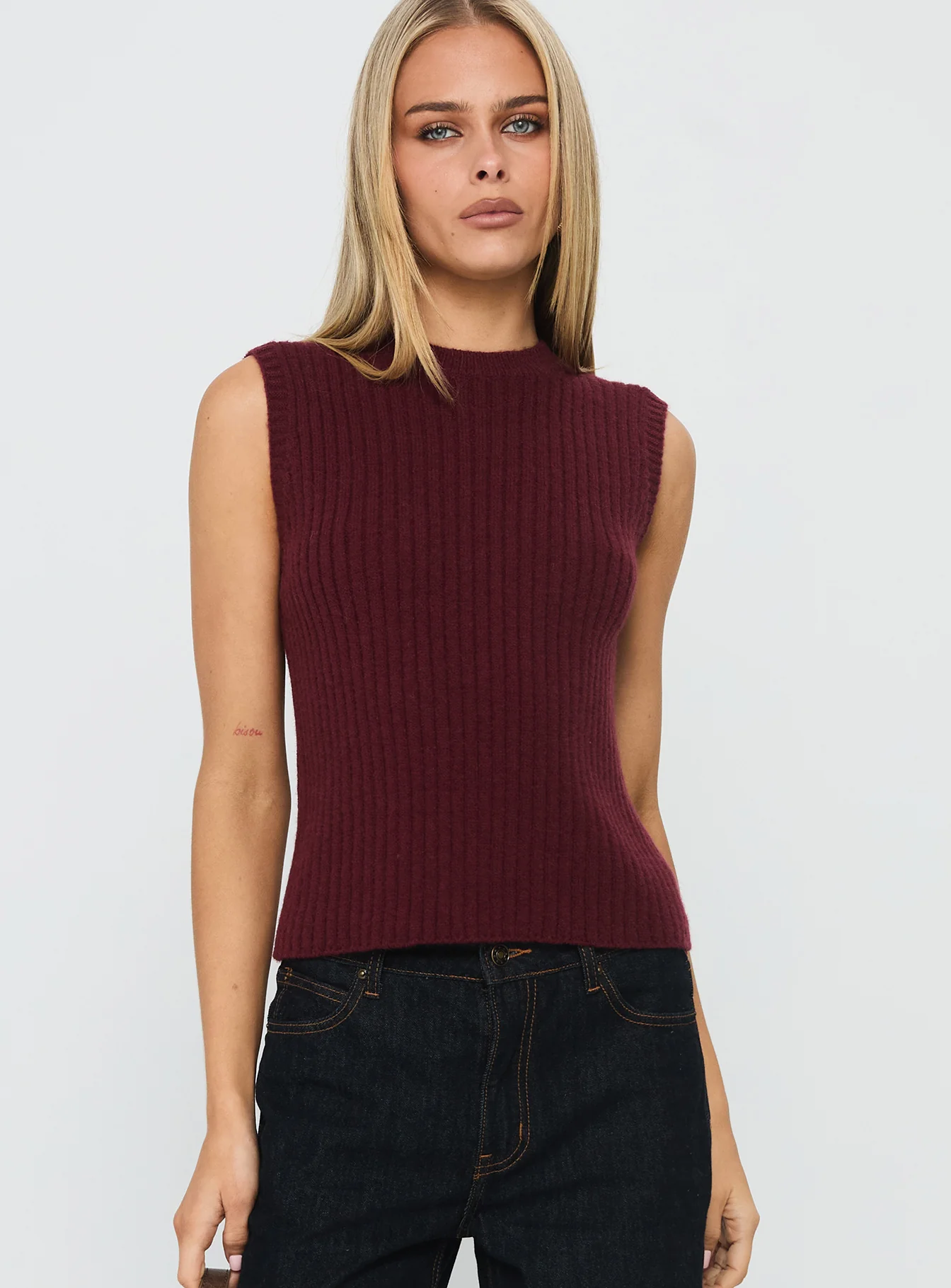 Jessabell Rib Sleeveless Top Wine